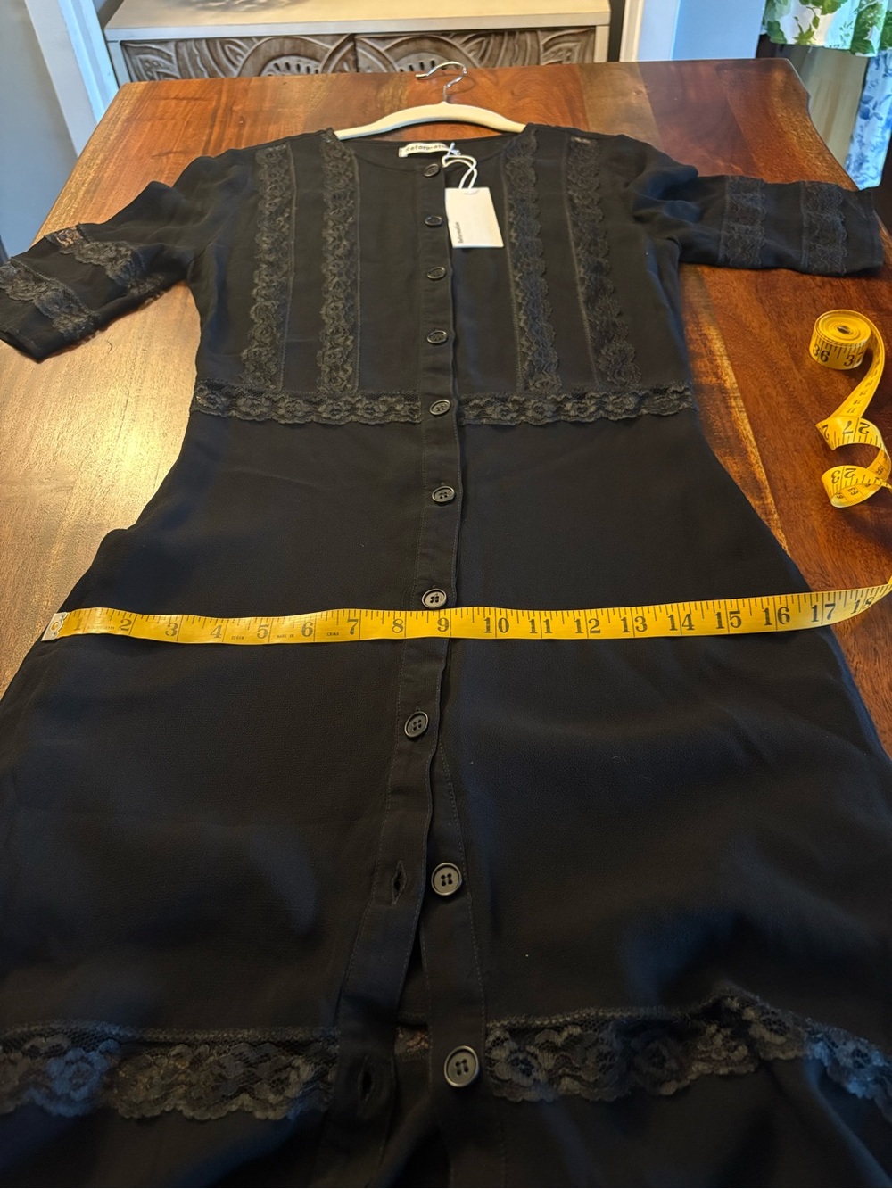 Reformation Surrey Black Lace Georgette Midi Dress Size 8 NWT (RUNS SMALL) - Picture 15 of 15